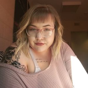 Meet your Posher, Lillie